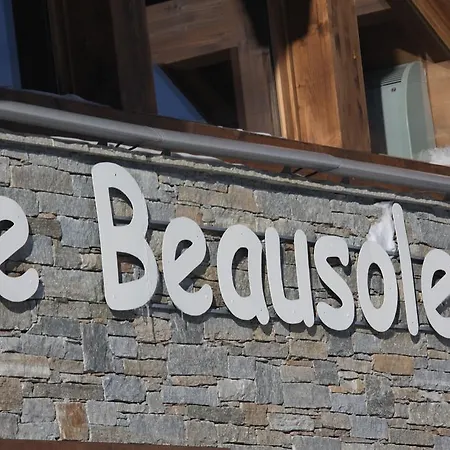 Chalet-hotel Le Beausoleil, The Originals Relais 3*