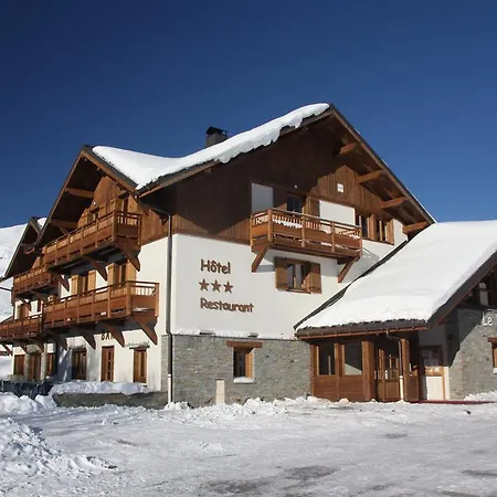 ホテル Chalet-hotel Le Beausoleil, The Originals Relais Fontcouverte-la-Toussuire