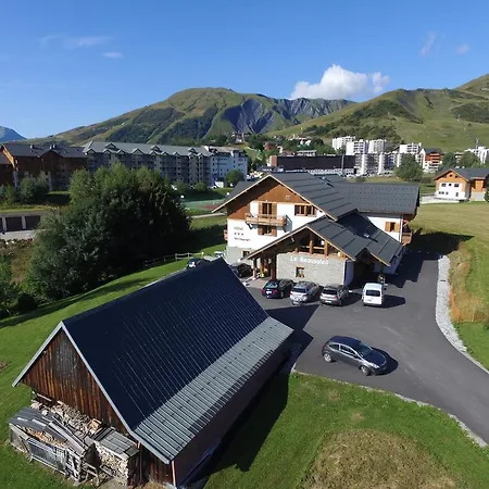 ホテル Chalet-hotel Le Beausoleil, The Originals Relais 3*