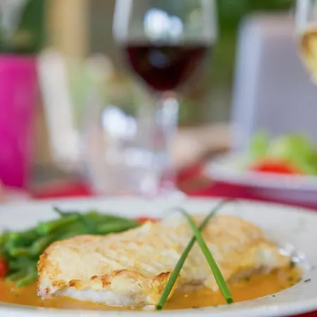 ホテル Chalet-hotel Le Beausoleil, The Originals Relais
