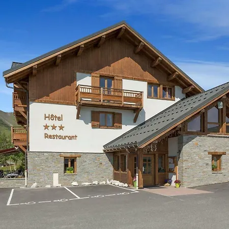 Chalet-hotel Le Beausoleil, The Originals Relais ホテル Fontcouverte-la-Toussuire