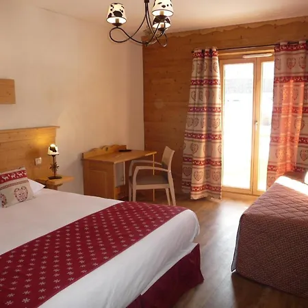 Chalet-hotel Le Beausoleil, The Originals Relais Fontcouverte-la-Toussuire