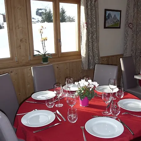 Hotel Chalet-hôtel Le Beausoleil, The Originals Relais