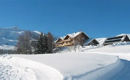 Chalet-hôtel Le Beausoleil, The Originals Relais Hotel